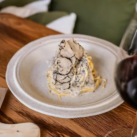 Isabella's 4* Llafranc