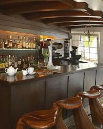 Isabella's Hotel 4*
