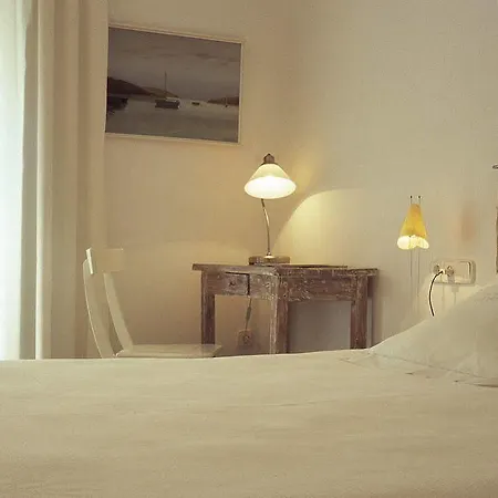 Isabella's Hotell 4*