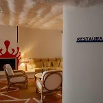 Isabella's 4*